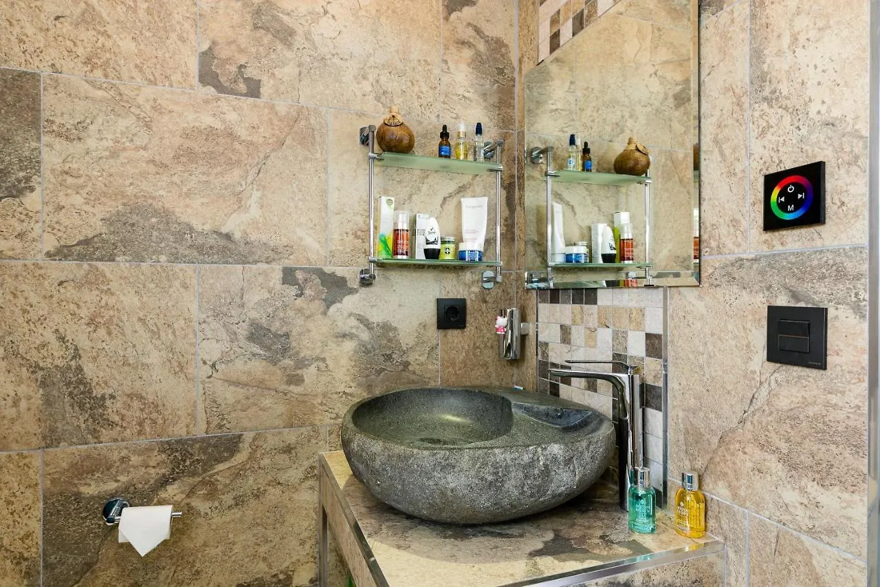 Weforyou 2 Bedrooms Penthouse At Malaga Center Espanha